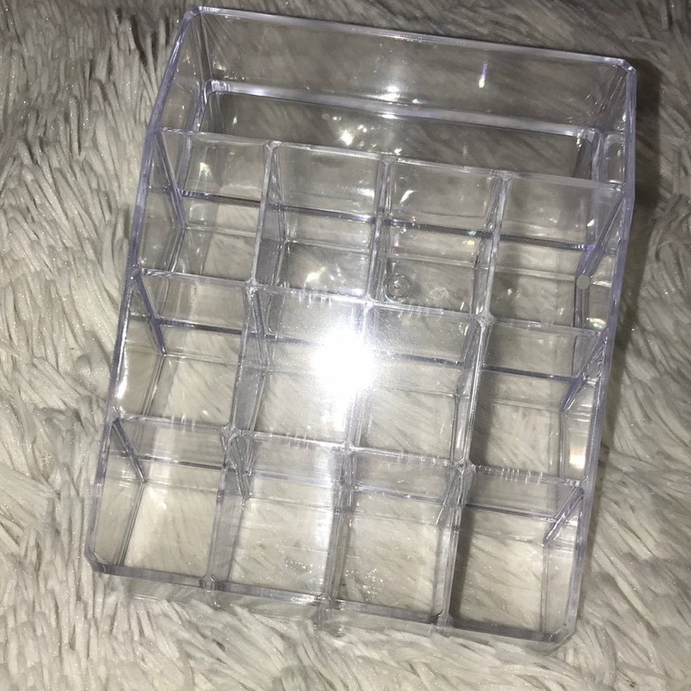 Acrylic organizer